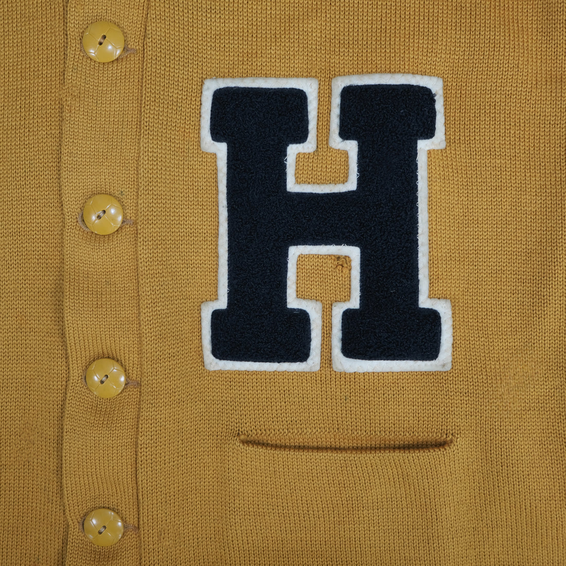Vintage 1960s collegiate  sweater/ Medium